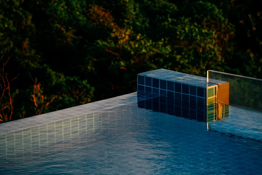 Resort-style poolscape project